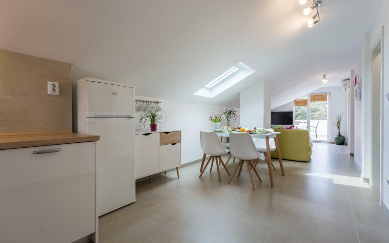 Apartment Deni Крк Экстерьер фото